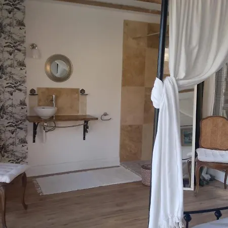 Halte Templiere Homestay